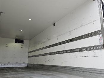 P250 / LBW /4X2 / FRIGOBLOCK